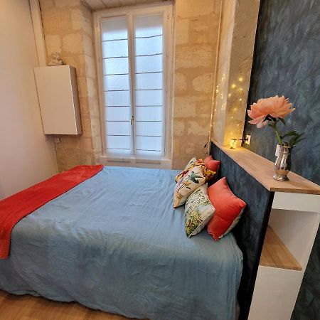 Appartement Central Typiquement Bordelais Bordeaux Esterno foto