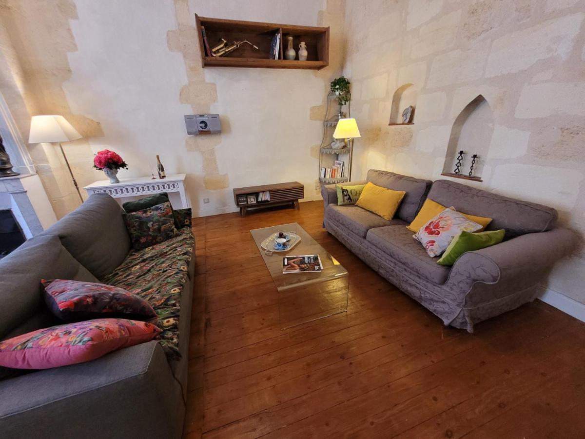 Appartement Central Typiquement Bordelais Bordeaux Esterno foto