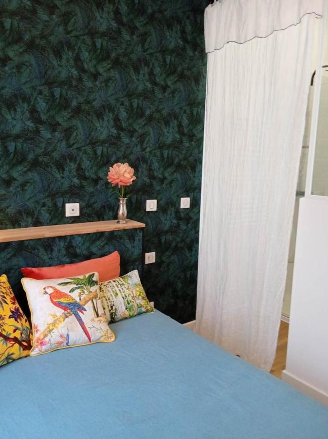Appartement Central Typiquement Bordelais Bordeaux Esterno foto