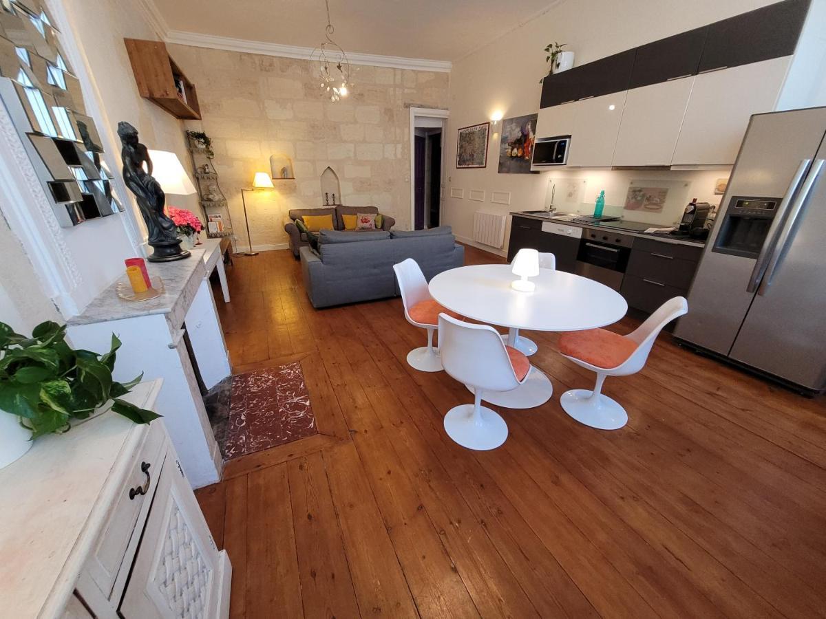 Appartement Central Typiquement Bordelais Bordeaux Esterno foto